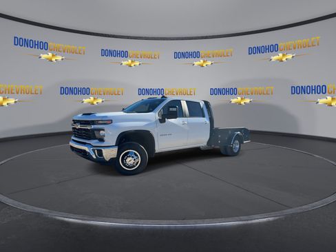 New 2026 Chevrolet Silverado 3500 LT w/ Convenience Package AWD/4WD image 5