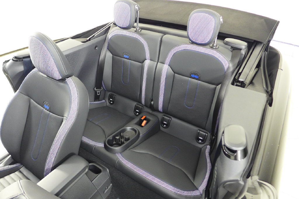 Used 2026 MINI Cooper S FWD image 23