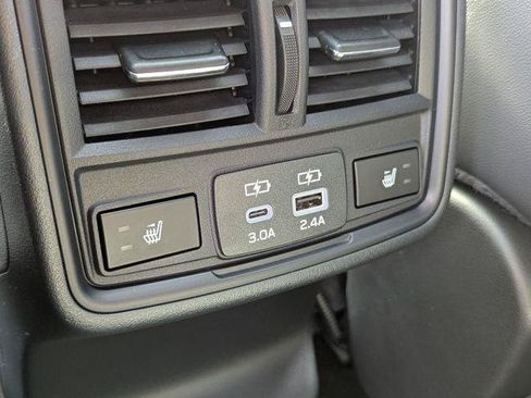 Used 2026 Subaru Outback Limited XT AWD/4WD image 29