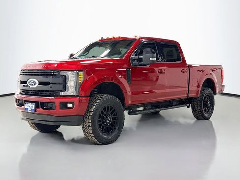 Used 2019 Ford F250 Lariat image 3