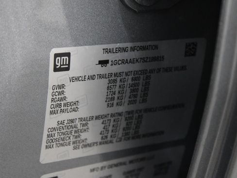 Used 2025 Chevrolet Silverado 1500 W/T w/ WT Value Package image 33