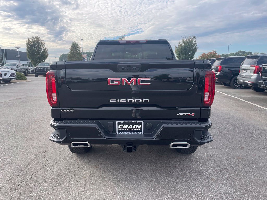 New 2026 GMC Sierra 1500 AT4 w/ AT4 Premium Package AWD/4WD image 8
