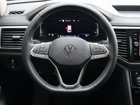 Used 2023 Volkswagen Atlas SEL image 16