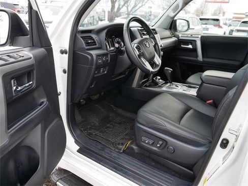 Used 2022 Toyota 4Runner TRD Sport image 12