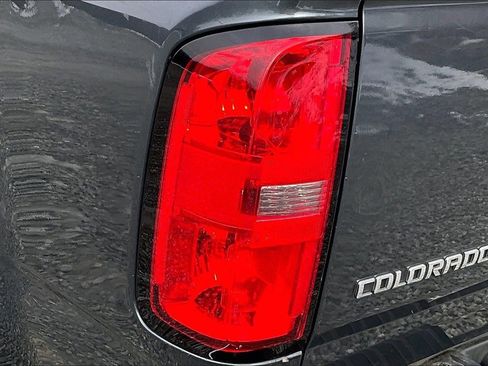 Used 2015 Chevrolet Colorado W/T image 19