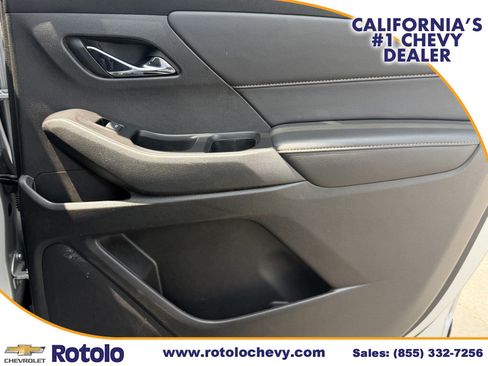 Used 2019 Chevrolet Traverse LT FWD image 11