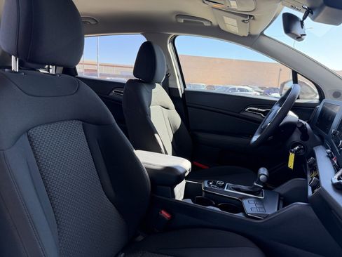 Used 2024 Kia Sportage LX image 38