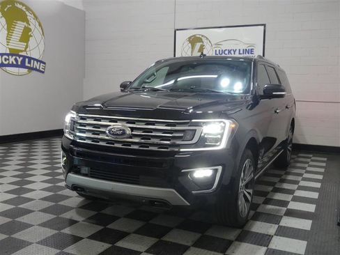 Used 2021 Ford Expedition Max Limited image 3