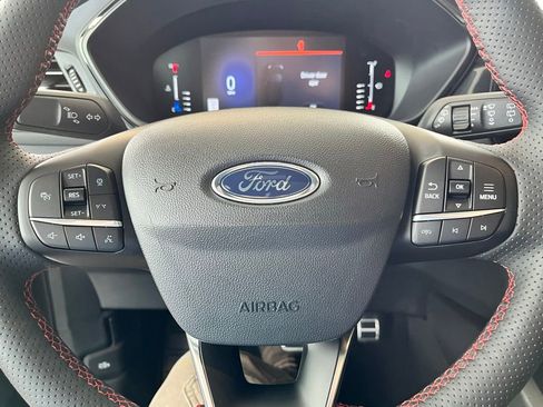 Used 2024 Ford Escape ST-Line w/ Tech Pack #1 AWD/4WD image 25