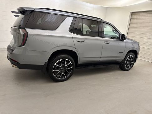 Used 2025 Chevrolet Tahoe RST w/ Comfort Package AWD/4WD image 6