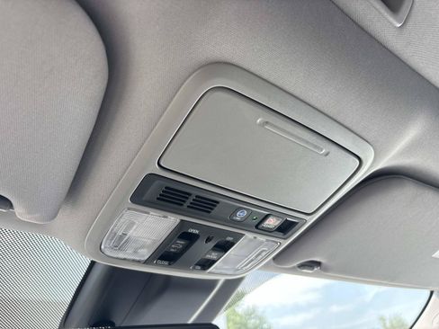 Used 2019 Honda Odyssey Touring image 30