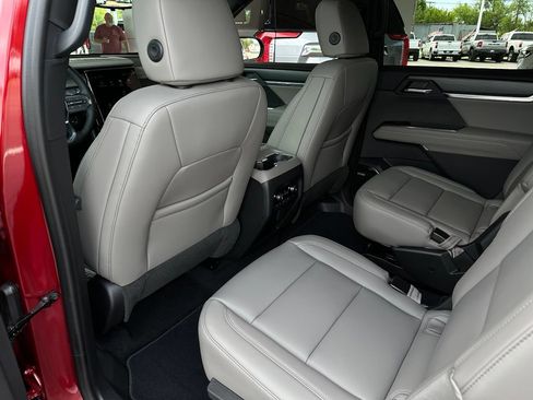 New 2026 GMC Acadia Elevation w/ Black Edition FWD image 15