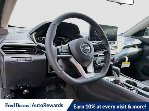 New 2026 Nissan Altima 2.5 SR FWD image 6