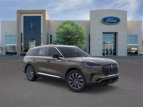 New 2026 Lincoln Aviator 2WD image 7