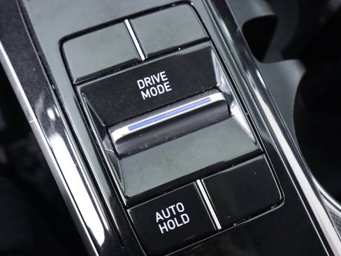 Used 2021 Hyundai Sonata SE FWD image 25