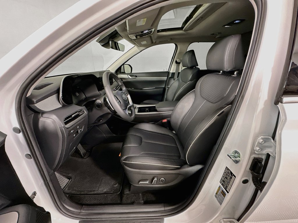 Certified 2025 Hyundai Palisade XRT FWD image 21