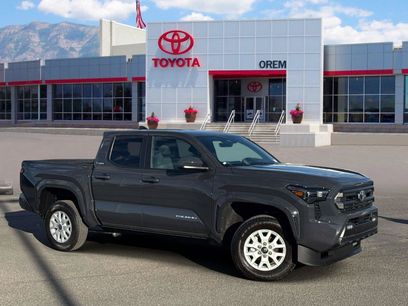Used 2025 Toyota Tacoma SR5