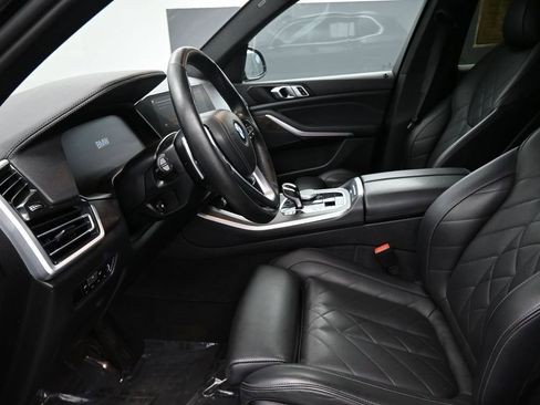 Used 2023 BMW X5 xDrive40i AWD/4WD image 9