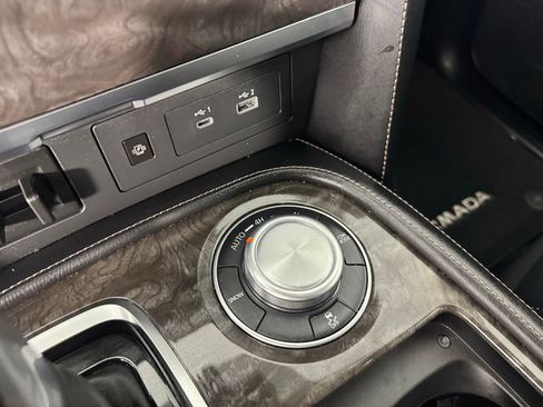 Used 2024 Nissan Armada Platinum w/ Captain's Chairs Package image 21