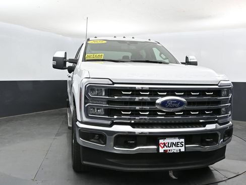 Used 2025 Ford F250 Lariat w/ Chrome Package AWD/4WD image 7