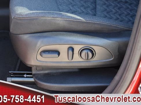 Used 2023 Chevrolet Equinox LT image 19