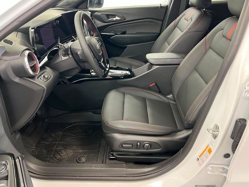 New 2026 Chevrolet Trax RS w/ Driver Confidence Package FWD image 18