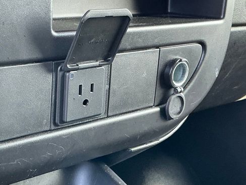 Used 2023 Chevrolet Express 3500 w/ Driver Convenience Package image 29