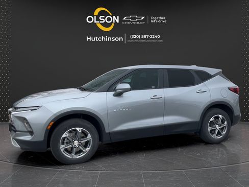 Certified 2025 Chevrolet Blazer LT AWD/4WD image 6