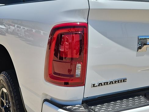 Used 2026 RAM 2500 Laramie AWD/4WD image 8