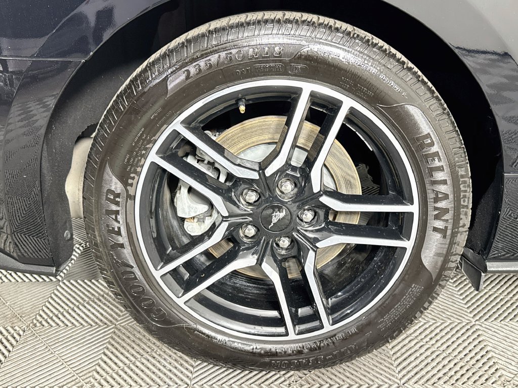 Used 2021 Ford Mustang GT RWD image 26