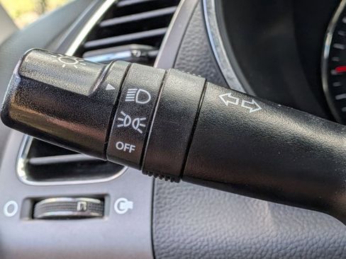 Used 2018 Kia Forte LX image 8