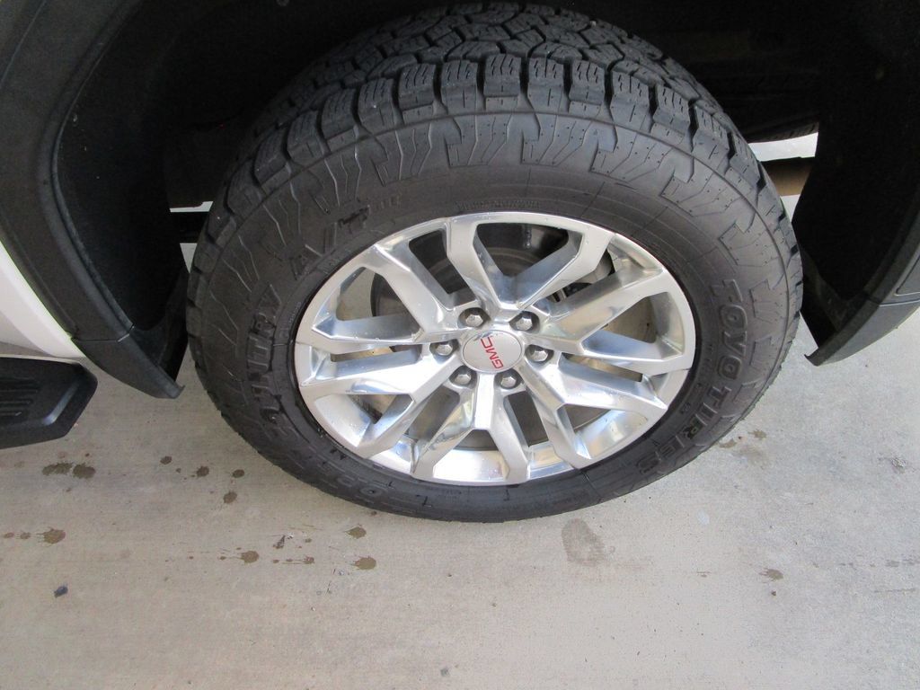 Used 2021 GMC Sierra 1500 SLT w/ SLT Convenience Package AWD/4WD image 12