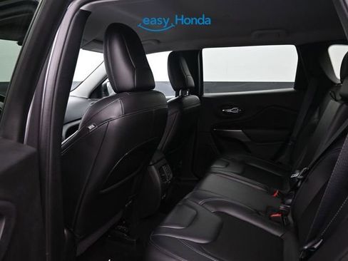 Used 2021 Jeep Cherokee Latitude Plus image 16