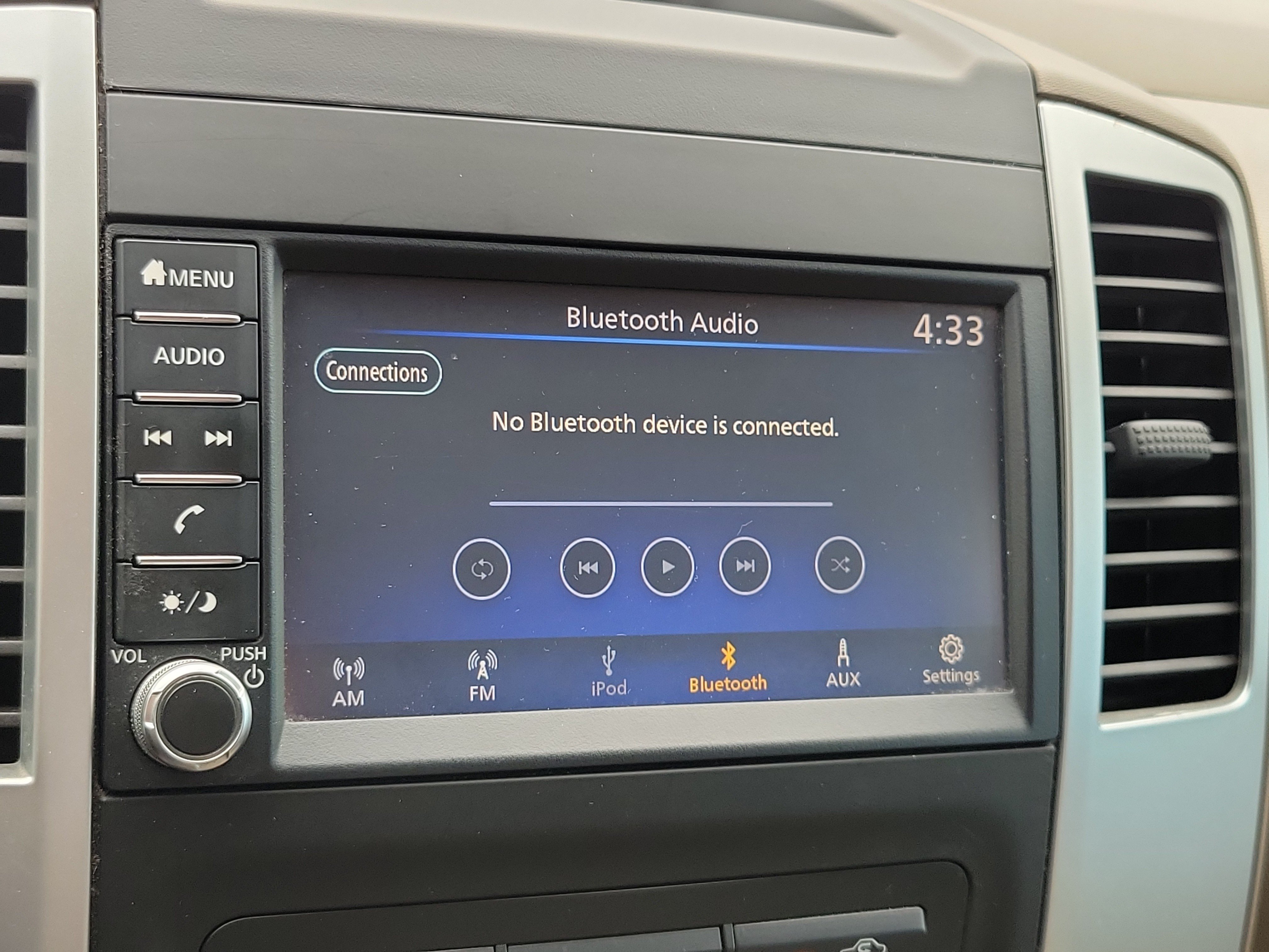 Used 2019 Nissan Frontier SV RWD image 18