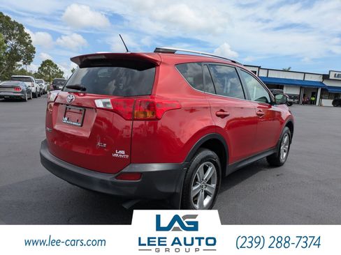 Used 2015 Toyota RAV4 XLE FWD image 3