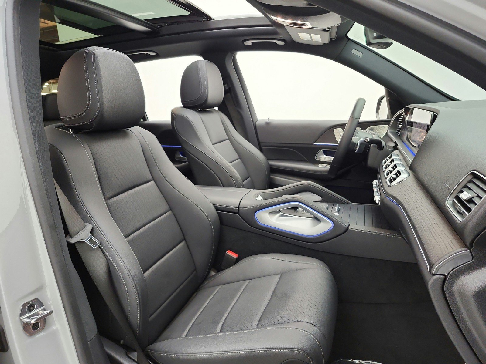 Used 2025 Mercedes-Benz GLE 450 4MATIC image 20