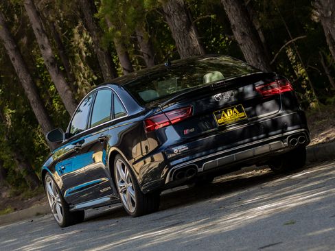 Used 2017 Audi S6 Prestige w/ S6 Sport Package image 47