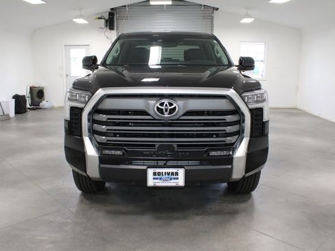 Used 2024 Toyota Tundra Limited image 3