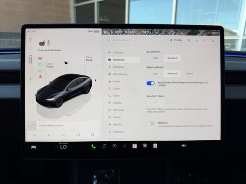 Used 2025 Tesla Model 3 Long Range RWD image 18