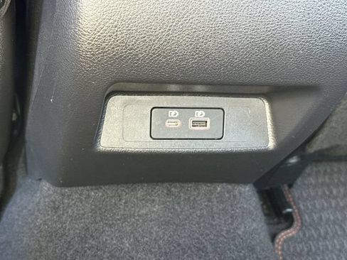 Used 2024 Nissan Altima 2.5 SR FWD image 11