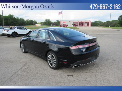 Used 2019 Lincoln MKZ Premiere image 9