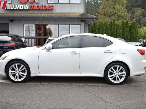 Used 2008 Lexus IS 250 AWD image 9