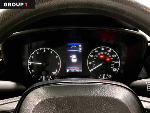 Used 2023 Toyota Corolla LE image 25