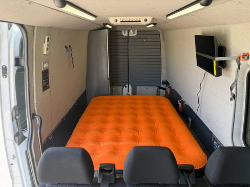 Used 2011 Mercedes-Benz Sprinter 2500 w/ Premium Pkg image 26