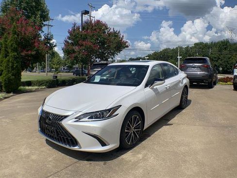 Used 2025 Lexus ES 300h ES 300h image 1