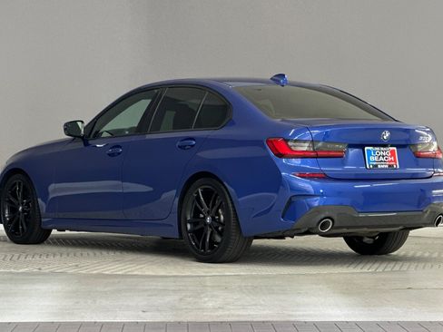 Used 2020 BMW 330i Sedan w/ M Sport Package RWD image 3