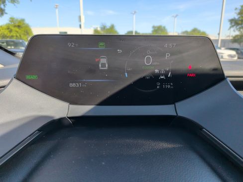 Used 2025 Toyota Prius Plug-In Hybrid FWD image 17