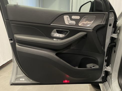 Used 2025 Mercedes-Benz GLE 53 AMG 4MATIC Coupe image 13