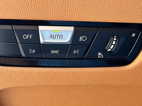 Used 2026 BMW 330i xDrive Sedan AWD/4WD image 24