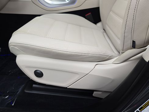 Certified 2022 Mercedes-Benz GLE 350 4MATIC image 28